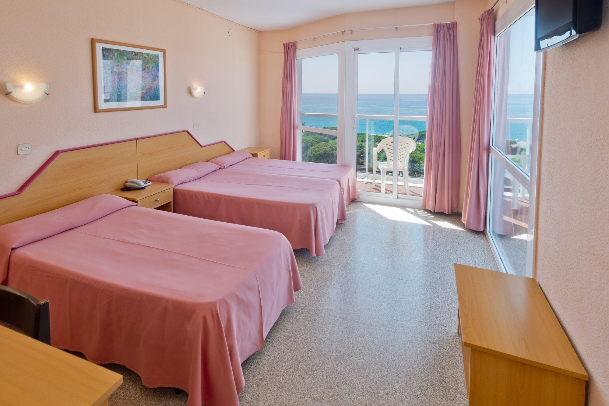 Hotel Cartago Nova By Alegria Malgrat de Mar Kültér fotó